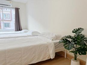Jira Private simply room near Suvarnabhumi Airport